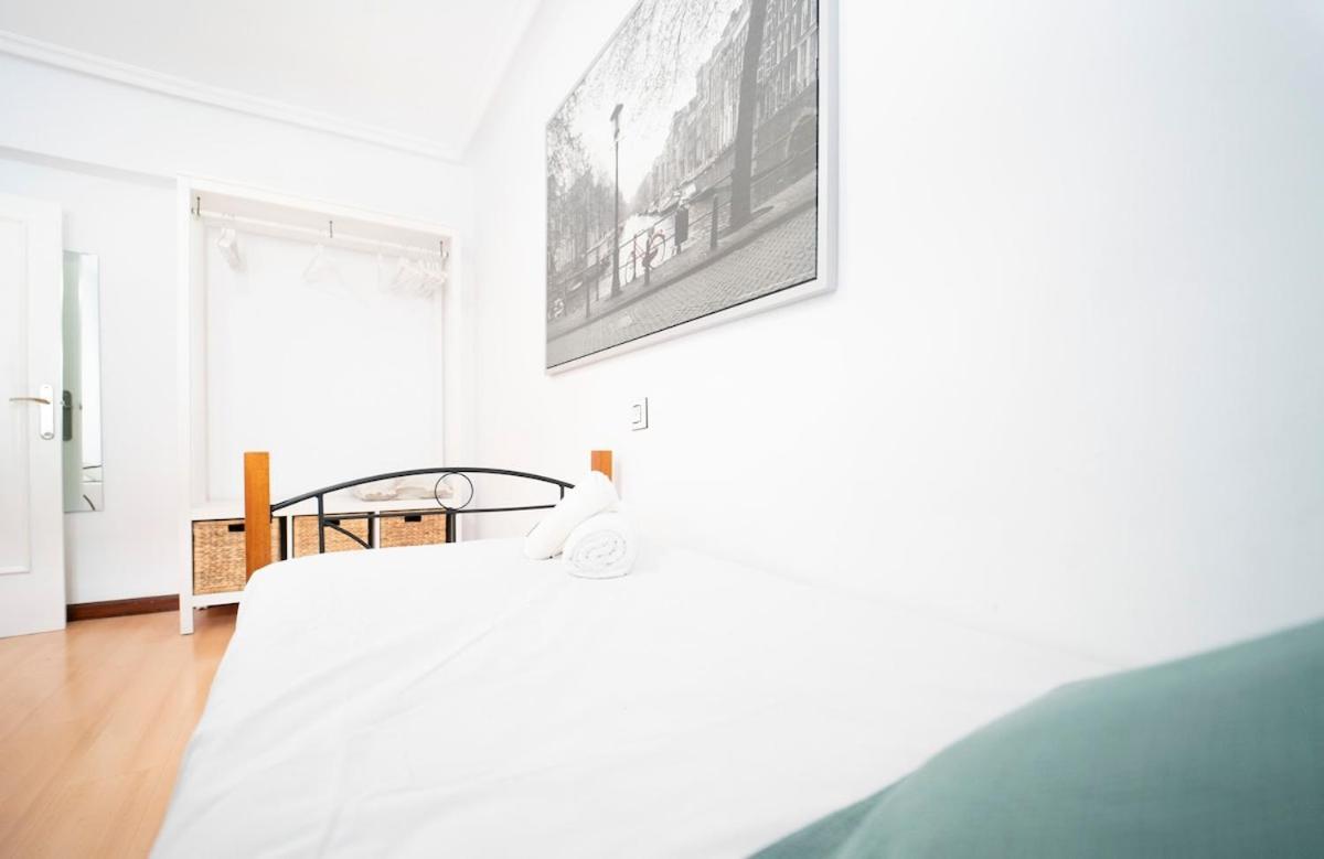 Aviles Apartment